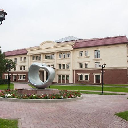 Almaty Hostel Luaran gambar